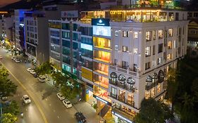 Diamond Luxury Hotel